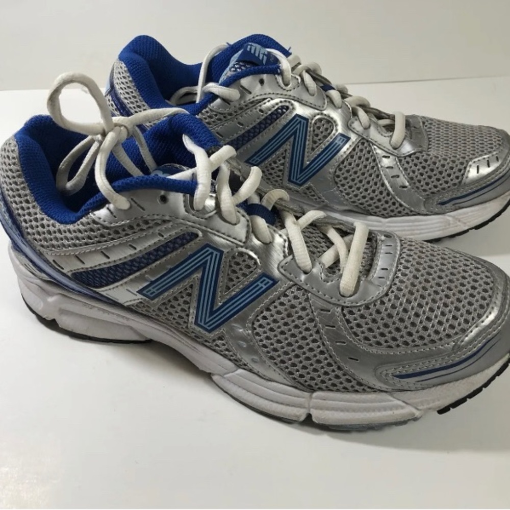 Size 8.5 - New Balance 470v3 Silver